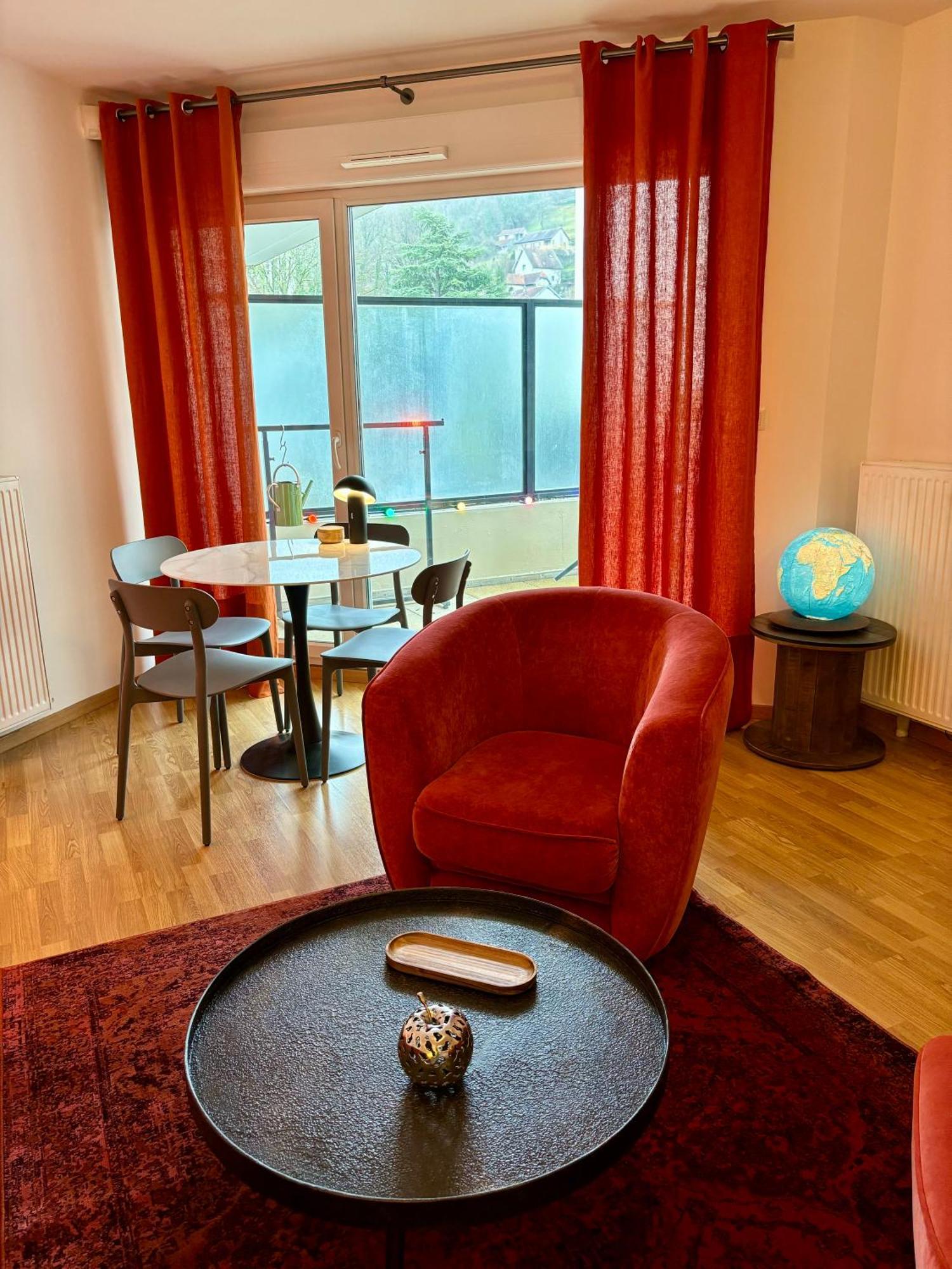 Appartement Proche Centre Parking & Terrasse Besançon Extérieur photo